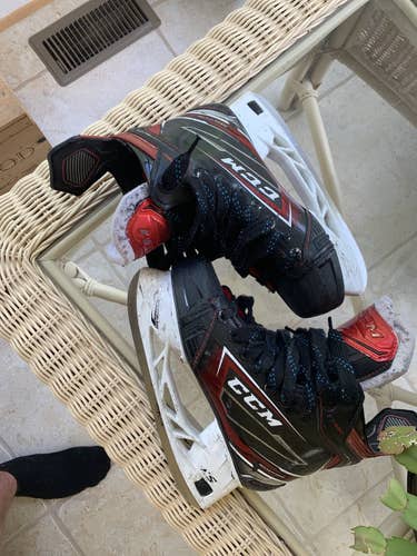 Jet speed Ft480 Skates Used