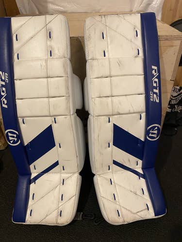 Used Junior 26" Warrior Ritual GT2 Goalie Leg Pads