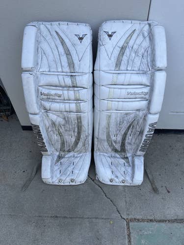 White Used Senior 35+1.5 " Vaughn Velocity V5 Goalie Leg Pads