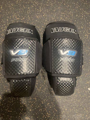 Vaughn V9 Knee Pads