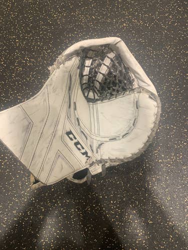 Senior Regular Pro Stock Axis Glove
