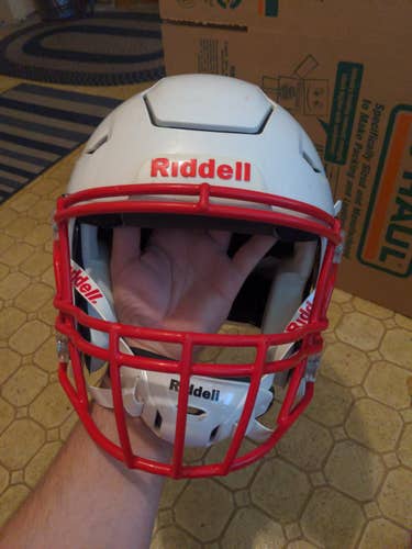 Adult large white Riddell SpeedFlex Helmet
