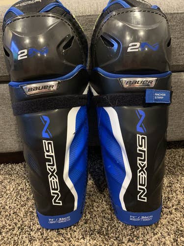 Senior Bauer  Nexus 2N Shin Pads