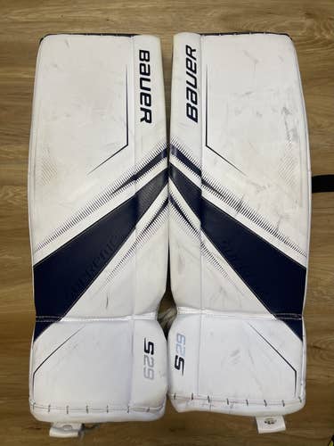 Bauer Supreme S29 goalie leg pads (intermediate medium) 32