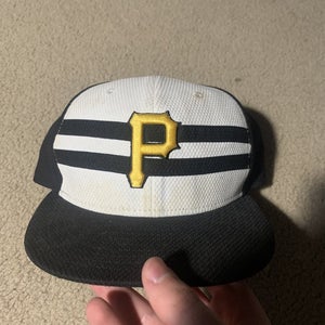 White Used 7 1/8 New Era