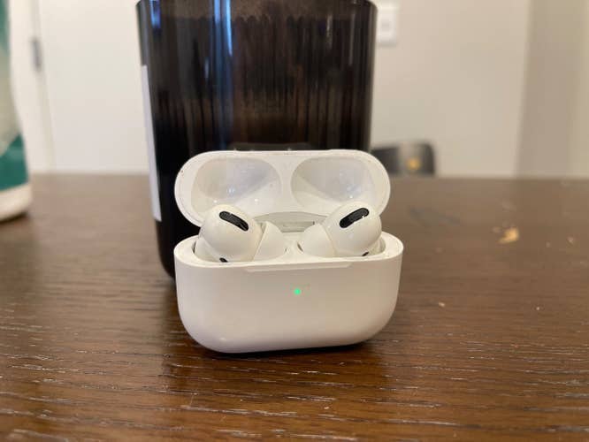 Apple AirPod Pros