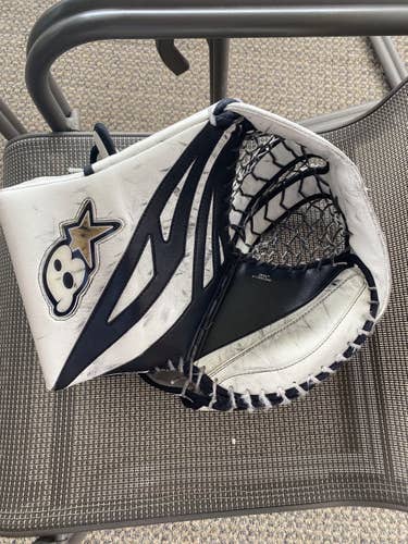 Brians Used Regular G-Netik 8.0 Glove