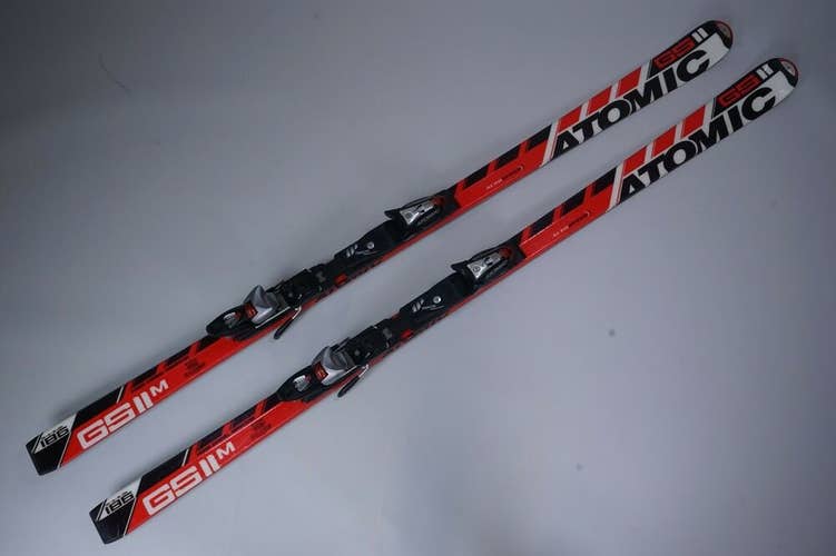 ATOMIC GSII M 186CM SNOW SKIS W/ ATOMIC RACE BINDINGS, MENS RED