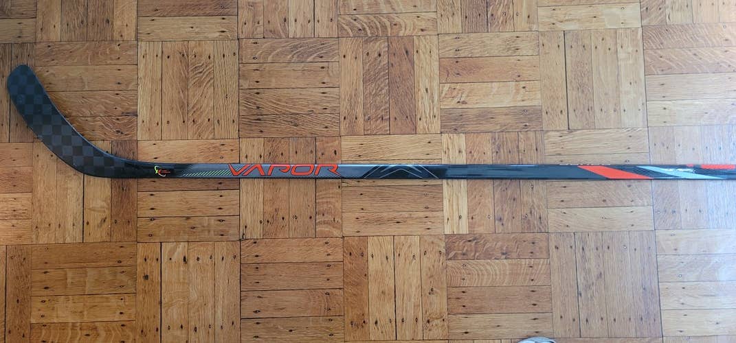 Used Senior Bauer Left Hand Vapor FlyLite Hockey Stick Mid Pattern