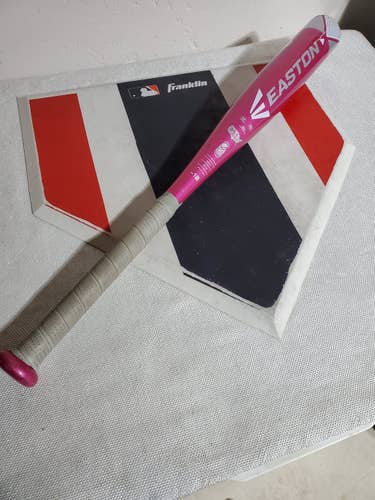 Pink Used 2019 Easton Alloy Sapphire Bat (-10) 15 oz 25"