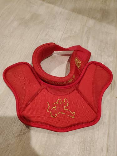 New Vaughn Medium Goalie Neck Guard