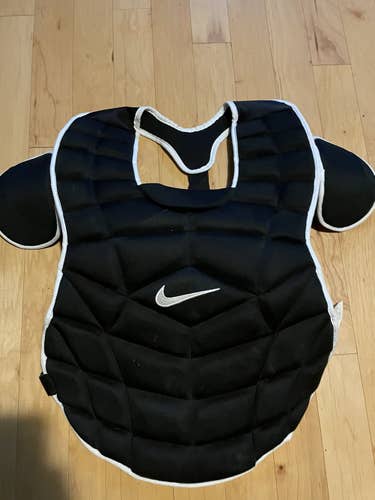 Black Adult Nike vapor Catcher's Chest Protector