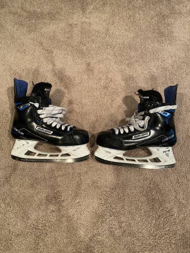 Senior Bauer Regular Width Size 10 Nexus 2N Hockey Skates