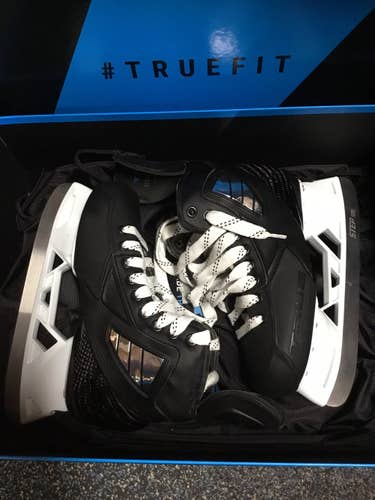 True hockey skates size 6