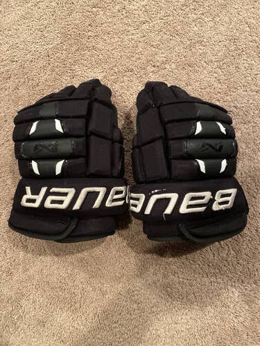 Black Senior Bauer 14" Nexus 2N Gloves