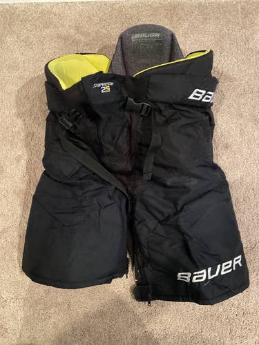 Black Senior Medium Bauer Supreme 2s Pro Hockey Pants