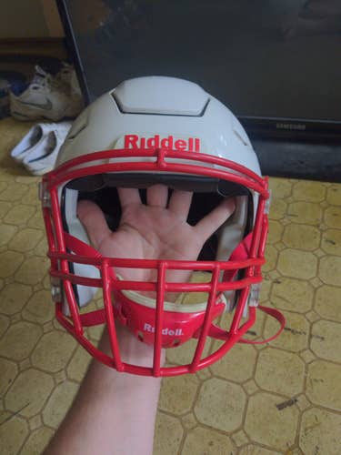 Adult large white Riddell SpeedFlex Helmet