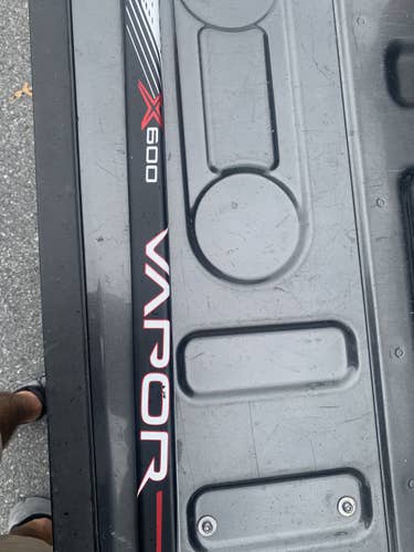 Senior Right Handed Mid Pattern  Vapor X600 Hockey Stick
