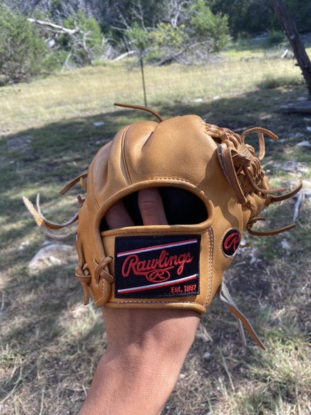 Adult Pitcher's 11.75" Heart of the Hide Baseball Glove
