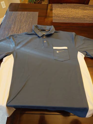 Blue Adult Mens Small / Medium Nike Golf Shirt