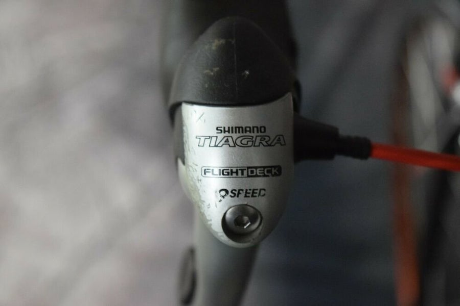 TREK 2000 ROAD BIKE 52CM, SIZE MEDIUM, 27 SPEED, ALUMINUM CUSTOM BUTTED