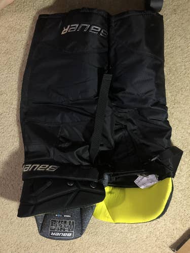 Black Junior XL Bauer Supreme 2s Pro Hockey Pants