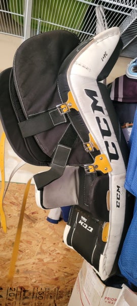 White Used 34" CCM Goalie Leg Pads