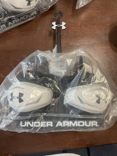Under Armour Elbow Caps