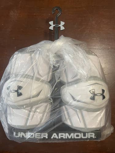 Under Armour Revenant Arm Pads