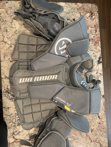 Intermediate Used Large Warrior Ritual G2 Goalie Chest Protector