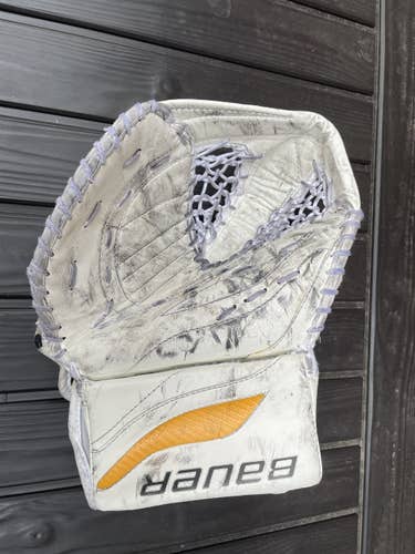 White Junior Used Bauer Full Right Reactor 2000