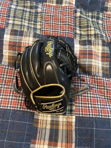 Black Infield 11.5" Heart of the Hide Baseball Glove
