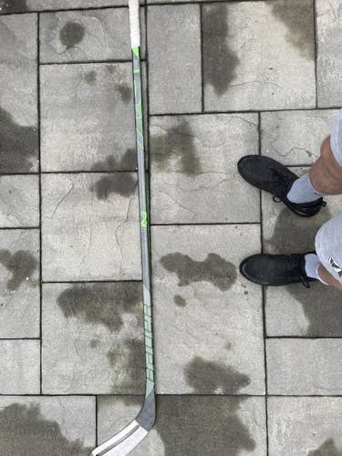 Senior Right Handed  Nexus ADV Hockey Stick