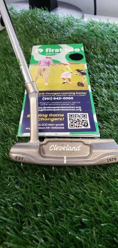 Cleveland Golf Classic Collection 1 Milled Face Putter 34"