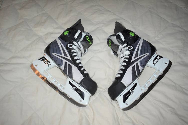 Reebok 5K Pump PRO E Hockey Skates, Size 7.5 D - Top Condition!