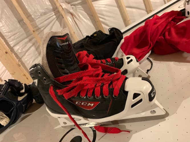 Used CCM Regular Width  Size 10.5 RBZ 90 Hockey Goalie Skates