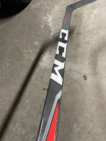 Senior Right Handed Toe Pattern Pro Stock JetSpeed Hockey Stick