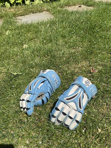 Warrior Evo Pro Lacrosse Gloves