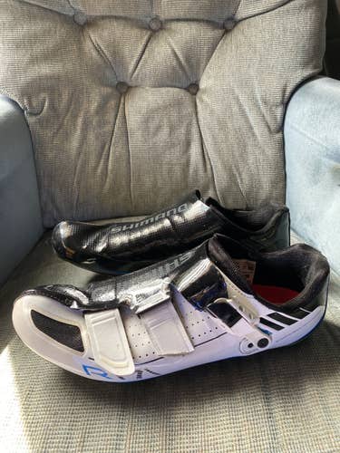 Black Men's Size Men's 10.5 (W 11.5) Shimano Cycling Shoes