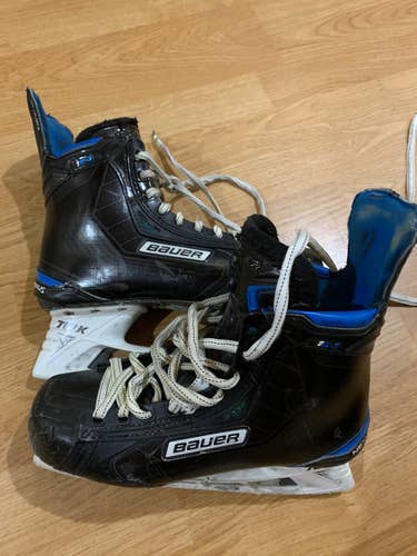 Senior Bauer Size 9 Nexus 1N Hockey Skates