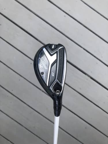 Titleist 818 H2 Hybrid Stiff Flex 17* 2hybrid right handed