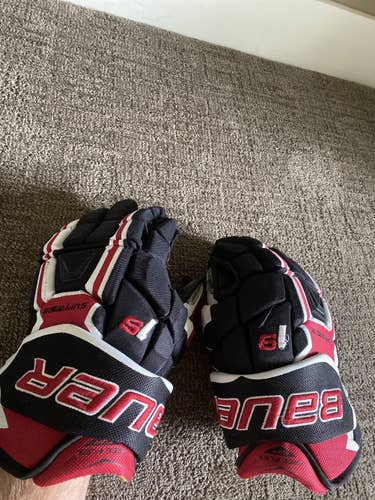 Black Senior Bauer 14"  Supreme 1S Gloves
