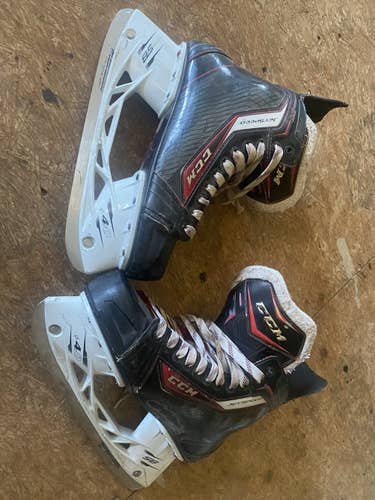 CCM  Size 10 JetSpeed 270 Hockey Skates