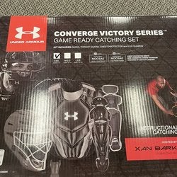 Under Armour Converge Victory age 7-9 complete catch set