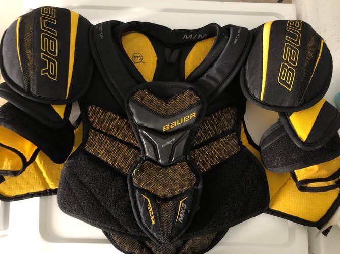 Used Bauer Supreme Total One MX3 Shoulder Pads - Junior Medium