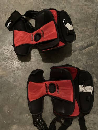 Ccm kp pro goalie knee pads