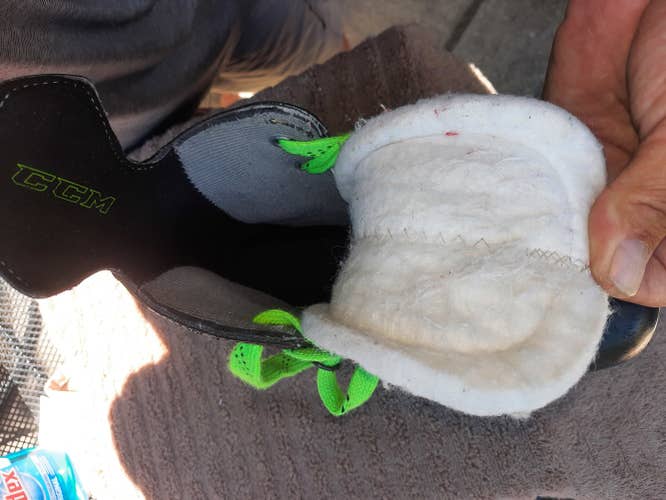 CCM RibCor 44K Hockey Skates Regular Width Size 3.5