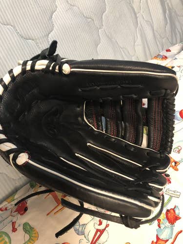 Wilson A500 Youth Baseball Glove -  Outfield/Utility 12.5"