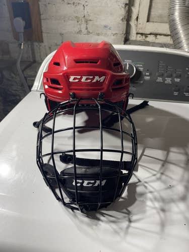 Red New Medium CCM Pro Stock Tacks 710 Helmet