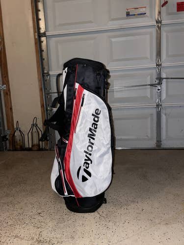 Brand New Taylor Made Carry Lite Stand Bag: Black/ White/ Red + Free Pro V1 X Balls